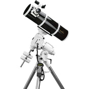 SkyWatcher Black Diamond Photo 200 on EQ6-R Reflector Telescope with Tripod