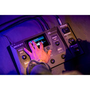 Zoom B6 Multi-Effects Processor for Electric Bass