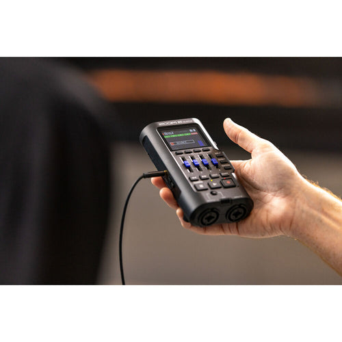 Zoom R4 MultiTrak 32-Bit Float Recorder with Stereo Bouncing