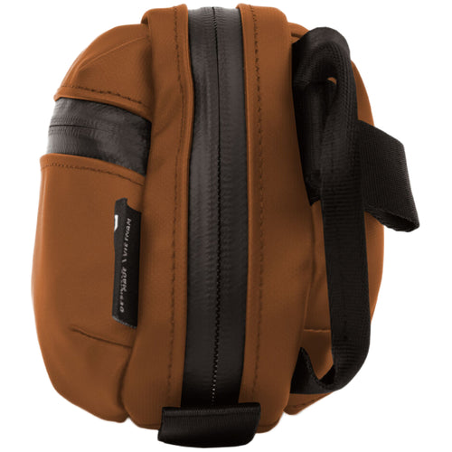 Wandrd Tech Bag 2L