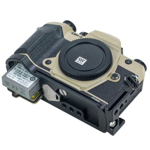 Leofoto LPO-OM-5II L-Bracket for Olympus OM-5II