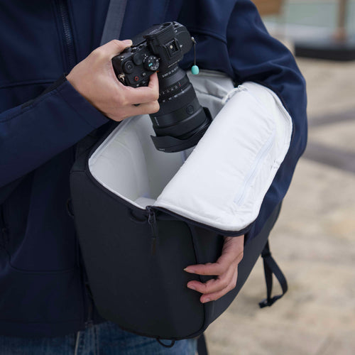 Leofoto Daily Lite 17L Camera Backpack