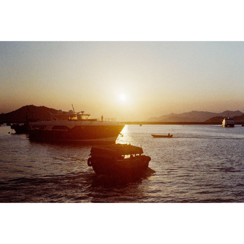 Lomography LomoChrome Colour ’92 Sun-kissed 35 mm ISO 400 (Pack of 3)