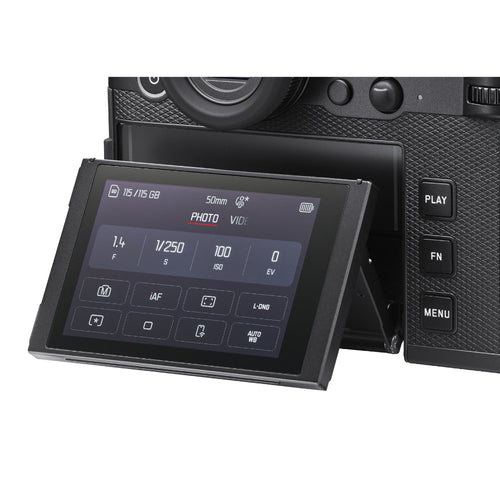 Leica SL3-P with Leica Vario-Elmarit-SL 28-70mm f/2.8 ASPH. Lens