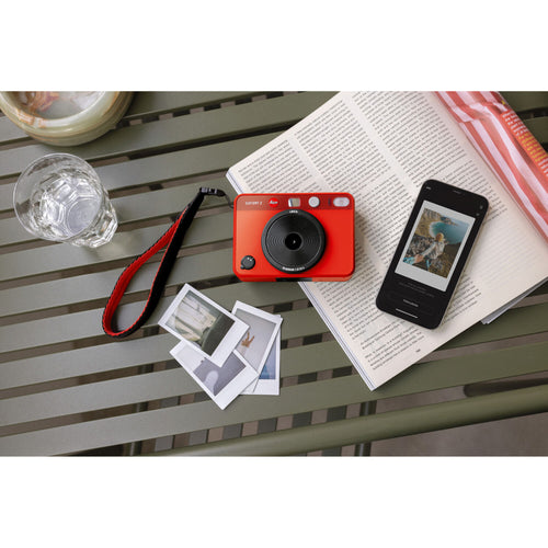 Leica SOFORT 2 Instant Camera