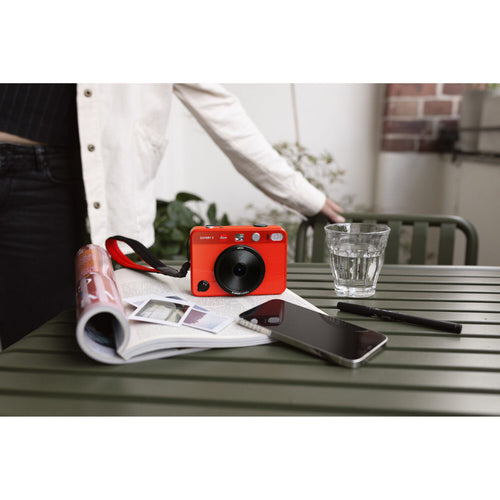 Leica SOFORT 2 Instant Camera