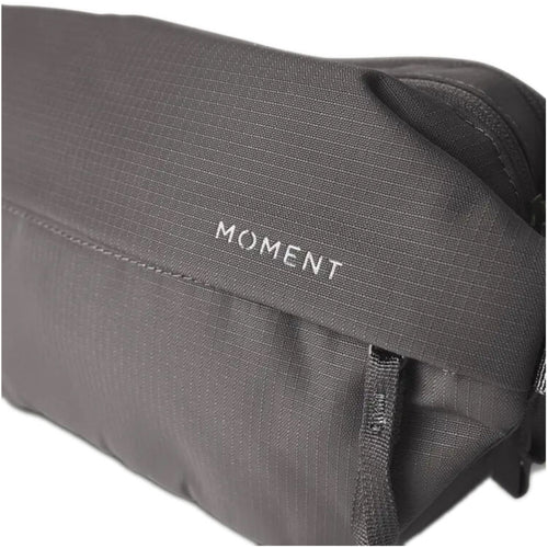 Moment Everything Sling 2L