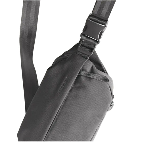 Moment Everything Sling 2L