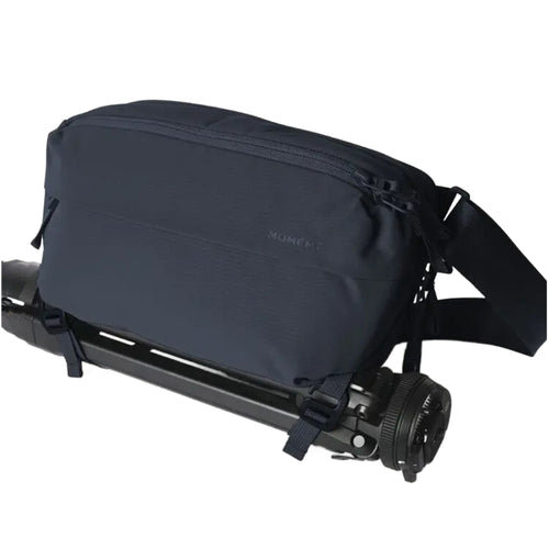 Moment Everything Sling 2L
