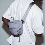Moment Everything Sling 4L