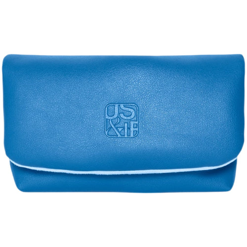 US & IRIS The Camera Pouch