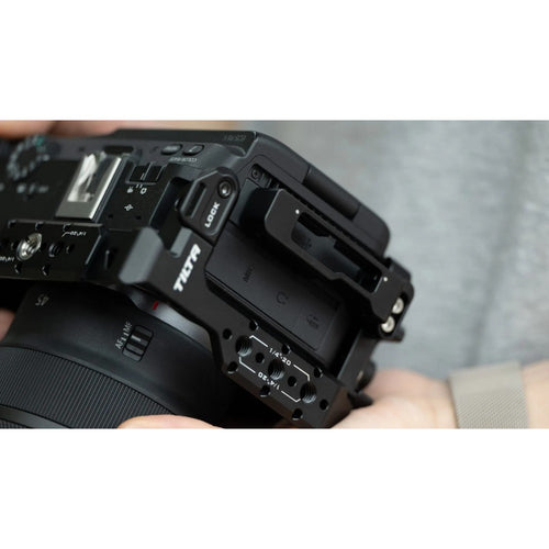 Tilta HDMI Cable Clamp for Canon R6 V - Black