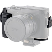 Tilta Mounting Base Plate with Leather Grip for Leica Q3 (Black)