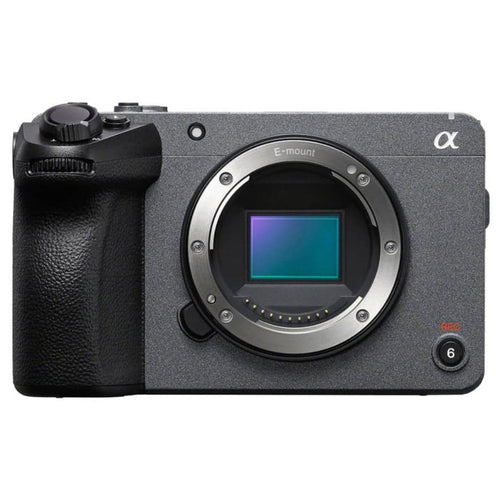 Sony Cinema Line FX30 with G 18-105mm f/4 E-Mount Lens