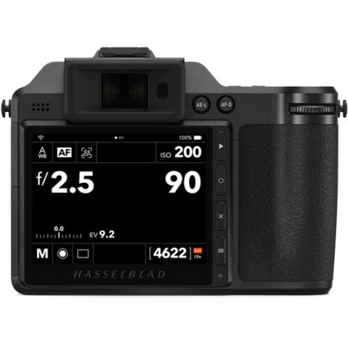 Hasselblad X2D 100C Street Kit with XCD 28mm f/4 P and OneMo Lite Backpack
