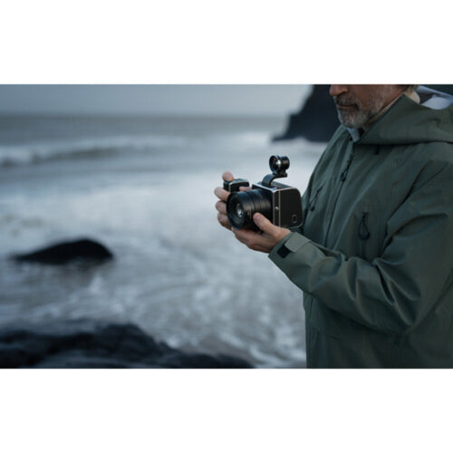 Hasselblad 907X & CFV 100C with XCD 20-35mm f/3.2-4.5, Control Grip and OneMo Lite Backpack