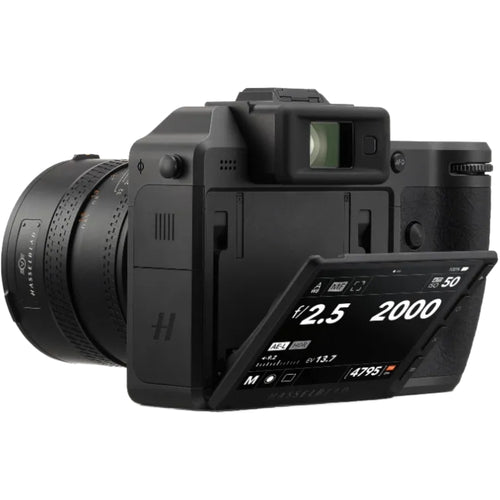 Hasselblad X2D II 100C Street Kit with XCD 28mm Pancake