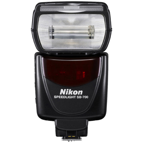 Nikon Z Portrait Kit Z 40mm f/2 and SB-700 Speedlight