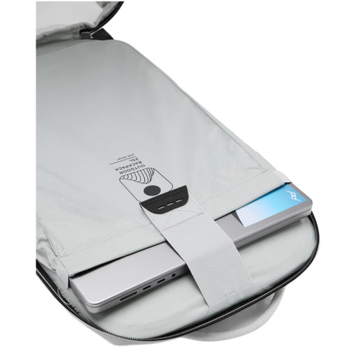 Peak Design Outdoor Backpack 18L Zip