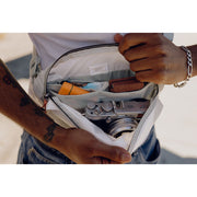 Peak Design Outdoor Sling 2L