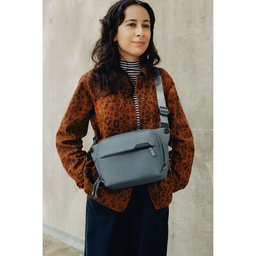 Peak Design Everyday Sling 3L v2