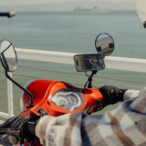Peak Design Mobile Motorcycle Mount Mirror Mount: Charging Black