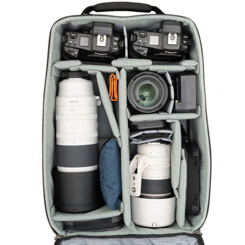 Think Tank Airport Accelerator 41L - Black