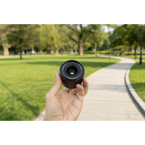 TTArtisan 17mm f/1.8 Air Lens
