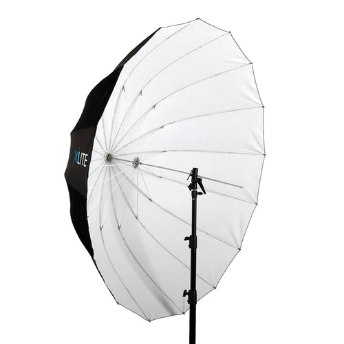 Xlite Deep Parabolic Black/White Umbrella
