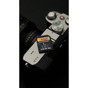 Exascend Catalyst SDXC 180MB/s UHS-I Memory Card - V30