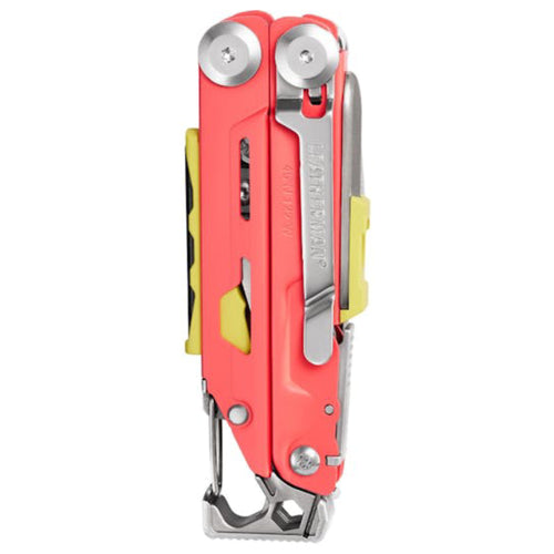 Leatherman Signal Camping Multi-Tool with Firestarter/Whistle with Nylon Sheath