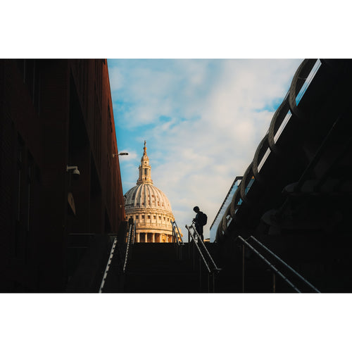 Canon EOS R6 Mark III with RF 24-105 f/4L IS USM Lens