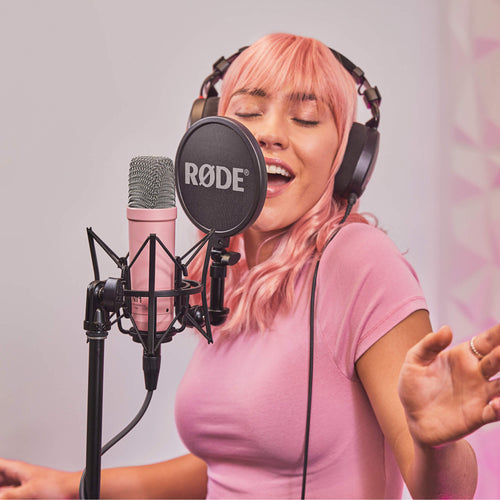 Rode NT1 Signature Series Large-Diaphragm Condenser Microphone