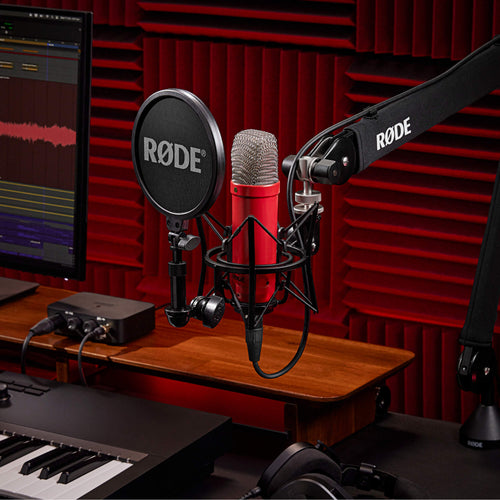 Rode NT1 Signature Series Large-Diaphragm Condenser Microphone