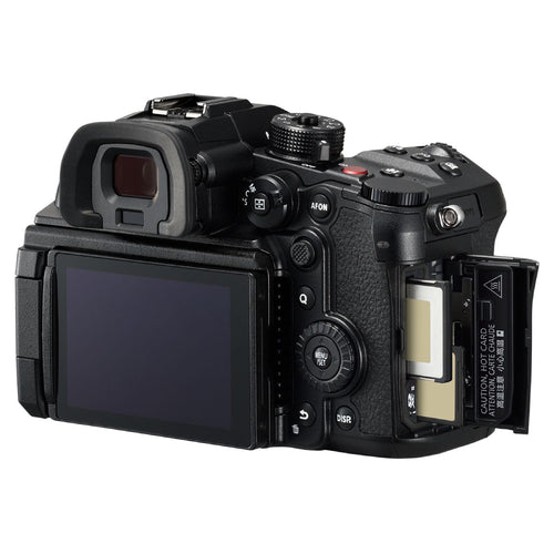 Panasonic Lumix GH7 Mirrorless Camera 12-60mm Leica Kit