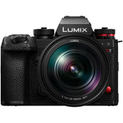 Panasonic LUMIX S1R II with S 24-105mm f/4 Macro OIS Lens