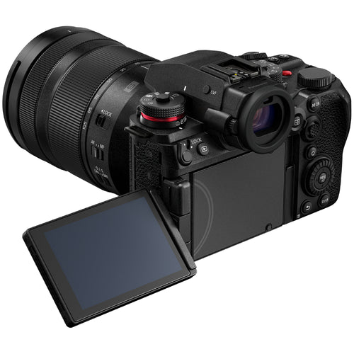 Panasonic Lumix S1 II E with 24-105mm f/4 Macro O.I.S. Lens