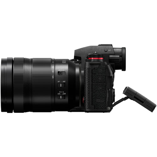 Panasonic Lumix S1 II E with 24-105mm f/4 Macro O.I.S. Lens