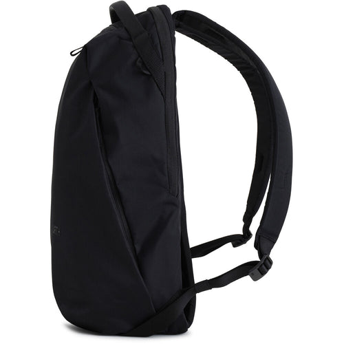 Urth Norite 24L Backpack