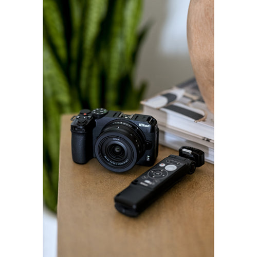 Nikon Z 30 with NIKKOR 16-50mm VR Lens Kit