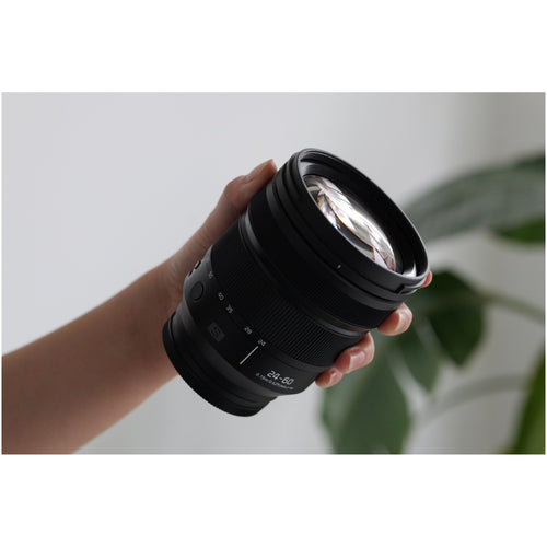Panasonic Lumix S1R II with S 24-60mm f/2.8 Lens