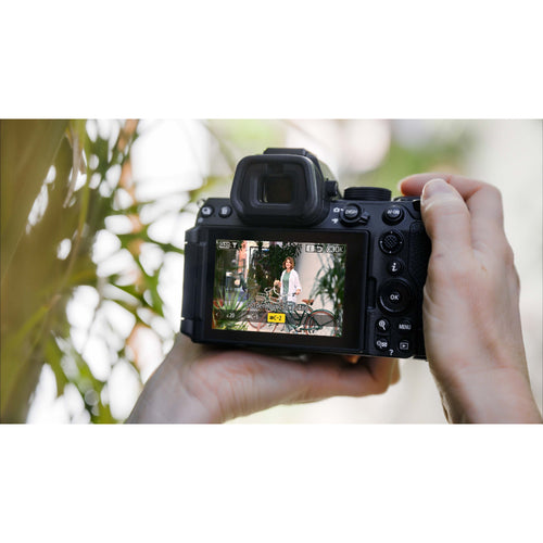 Nikon Z5II Mirrorless Camera with Nikkor Z 24-200mm f/4-6.3 VR Lens