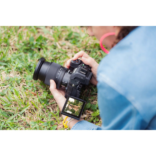 Nikon Z5II Mirrorless Camera with Nikkor Z 24-200mm f/4-6.3 VR Lens