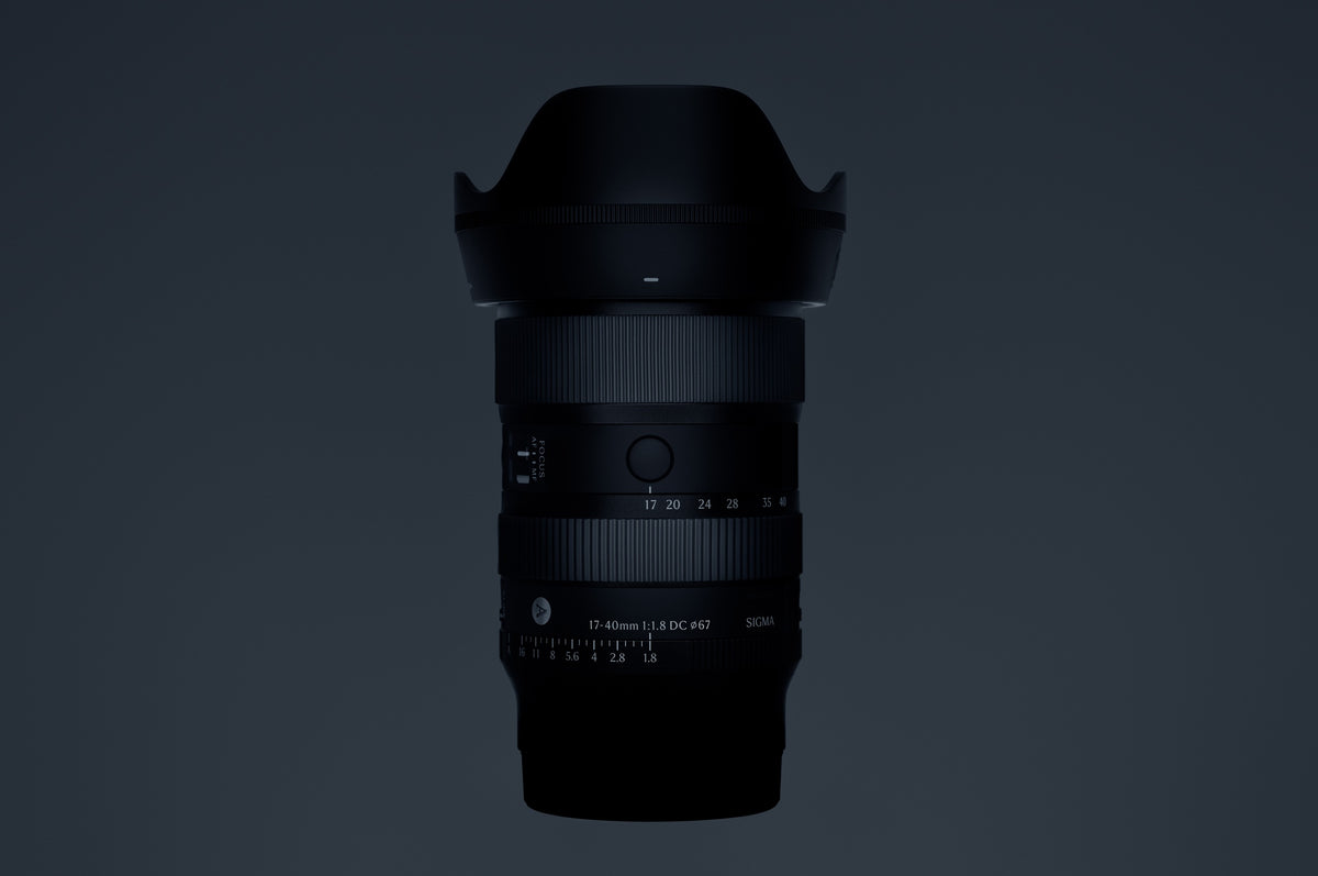 Seamless Zoom, Silent Precision