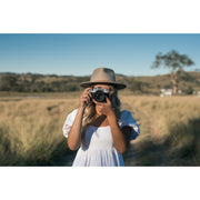 Nikon Z fc Mirrorless Camera with Nikkor Z 28mm f/2.8 (SE)