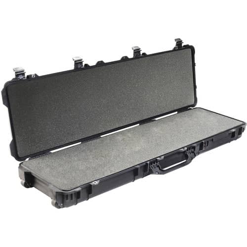 Pelican 1750 Long Case with Foam (Black)
