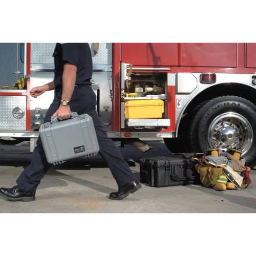 Pelican 1450 Case with Foam (Desert Tan)