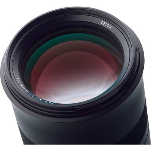Zeiss 135mm f/2 Milvus ZE - Canon EF Mount
