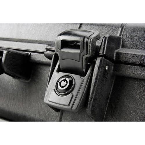Pelican 1490 Attache/Computer Case with Foam (Black)