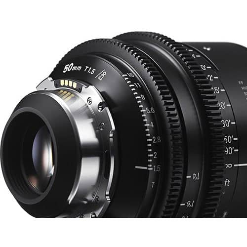 Sigma 28mm T1.5 Cine Lens for PL Mount /i-Technology